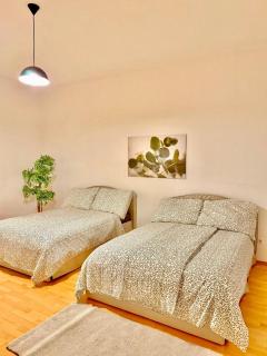 Central Spacious Long-Term Apartment - 9