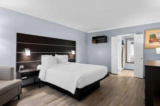 Brandywine Valley Inn SureStay Plus by Best Western - 7