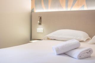 Brit Hotel Avignon Sud Le Calendal - Avignon - 2