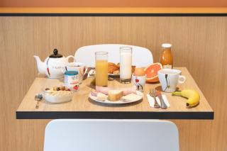 Brit Hotel Avignon Sud Le Calendal - Avignone - 3