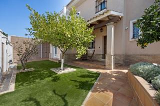 Chalet con Piscina Privada - 9