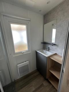 MH295 3chambres et 1 salle de bain de 40m2 dans camping 4 étoiles - 5
