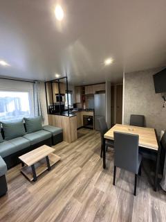 MH295 3chambres et 1 salle de bain de 40m2 dans camping 4 étoiles - 3