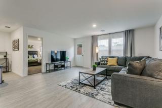 Spacious 4BR Family Home in New Braunfels - 7