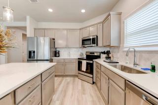 Charming Troy Escape Comfort Near Waco - 2