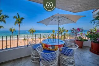 Ocean view 2Br Condo-Balcony-Beach-Pool - 310 - 0