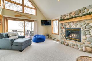 Waterfront Lake Huron Home - Private Beach! - 5