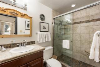 Christiania Condominiums- CoralTree Residence Collection - 7