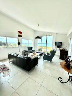 Neiz Vran Maison face à la mer - 8