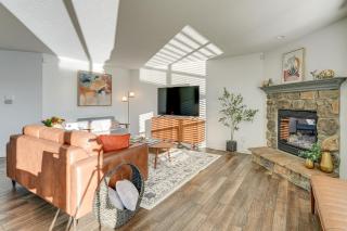 Private Yard and Pond Views Fort Wayne Family Home! - Arcola - 6