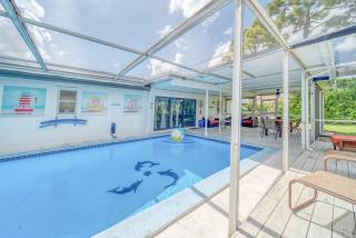 Villa with Pool Home and Outdoor space! - 9