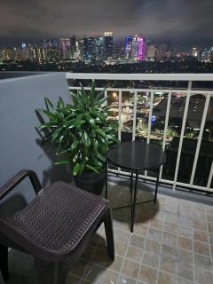 1-bedroom Modern Tropical Condo in Ortigas, Pasig - 7