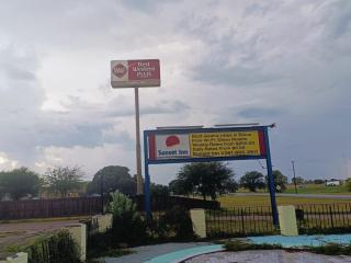 Sunset Inn by Hotel O Flatonia I - 10 - 1