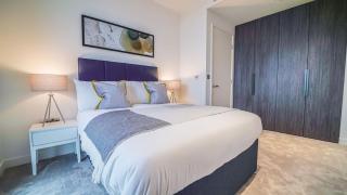 2 Bedrm Apartment Wrap Balcony Spa Gym Pool Sauna - 8