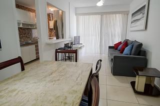 LUC113 - Apartamento com vista incrível na rua da Praia da Barra! - 4