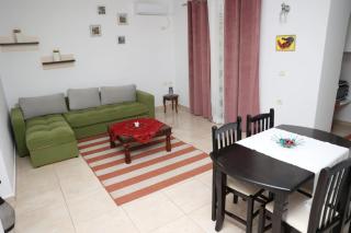 Maison de Ville Tirana - 0