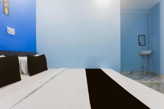 Hotel O Ayansh Guest House - 3