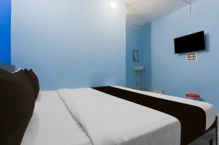 Hotel O Ayansh Guest House - 1