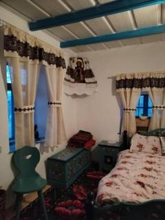 Căsuța de chirpici - 2