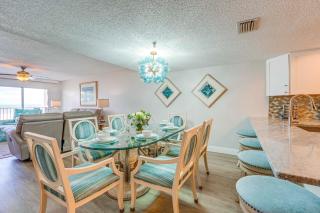 Beachfront Condo with Pool in Redington Shores - St Pete Beach - 2