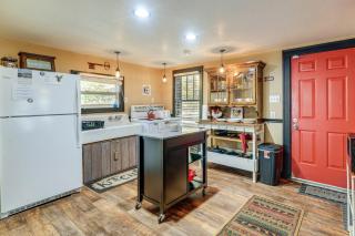 Hunters Welcome! Creekside Missouri Ozarks Cabin - 6