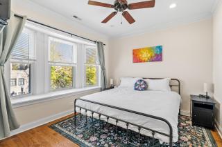 NEW! 1 Garage Spot Included! Near brown line! North Center/St. Ben's Location! - 9