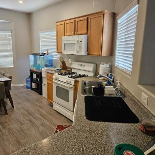 This cute 3 bedroom 2 and half bath is cozy - 4