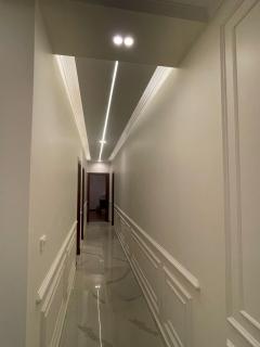 Modern 2 Bedroom Apartment - 8