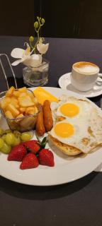 Armon Plaza Montreal Airport - 8