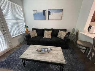 Centrally-Located 1BR Suite with Resort Pool View - 4