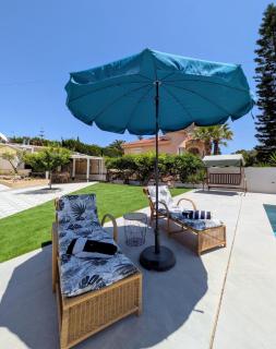 Large renovated Holiday House with private pool - 2