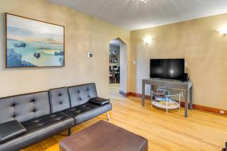 2 Mi to Walden Galleria Home with Furnished Deck! - 5