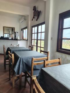 cuatro lunas hotel - 7