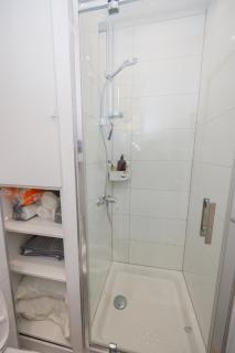 La Petite Escale - Gare de Strasbourg - Petite France - Commerces à Proximité - 6