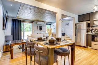 Walk to Lake Stevens Duplex with Fire Pit! - 9