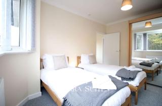 3BR Retreat Near Tredegar & Newport Hub - 8