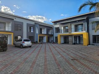 AB & AB Residence - 0