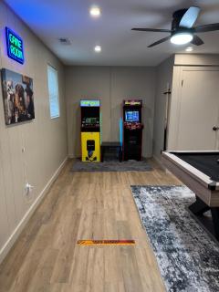 The Blue Cue with Game Room Pool Table & Arcade - 5