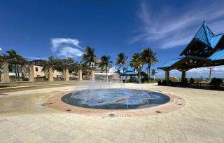 Hollywood Sunrise - 2