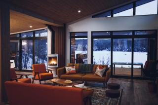 Lakeview Mid Century Luxury Cottage - Sainte-Adèle - 9
