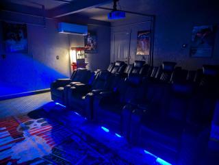 Panorama Point - Sauna, hot tub, theater room - 2