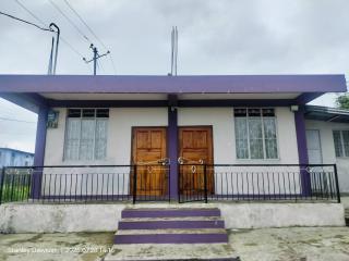 Adoreen Homestay - 9