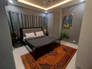 Car enthusiast themed 2 bedroom apartment - 4