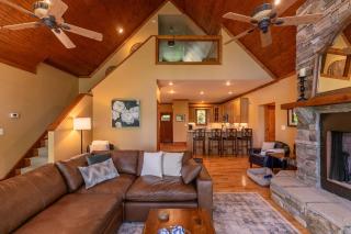 Crystal Mountain Lodge - 1