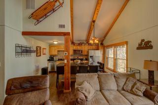 Slopeside Easy Street - Sugar Mountain - 1