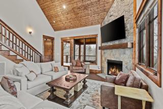 Cornerstone Cabin at Eagles Nest - 6