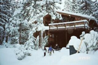 Dollar Point for 10 with hot tub-One block to the beach - 9