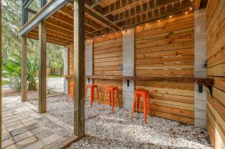 Tropical Hideaway l Mins to DNTN l Dog Friendly - 4