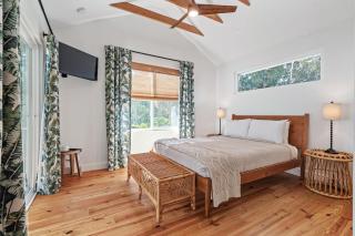 Tropical Hideaway l Mins to DNTN l Dog Friendly - 8