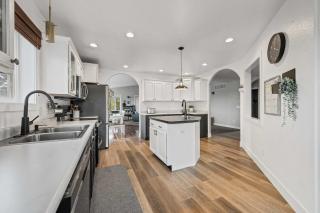 Black Hills Getaway with Hot Tub & Game Room for 18 - 1